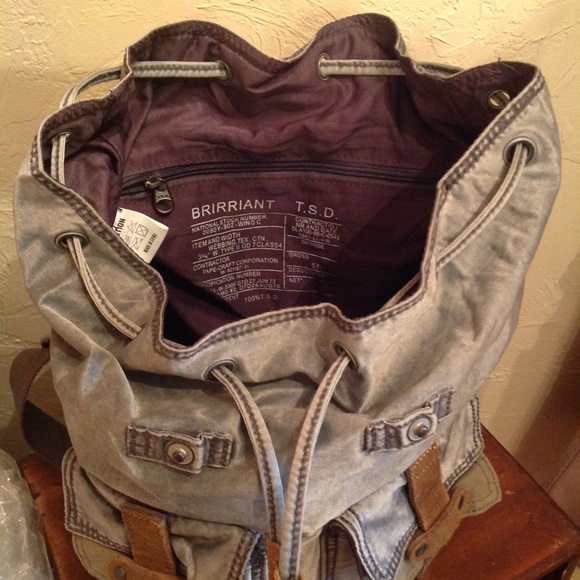 T.S.D. Distressed washed cotton denim backpack - Picture 2 of 8